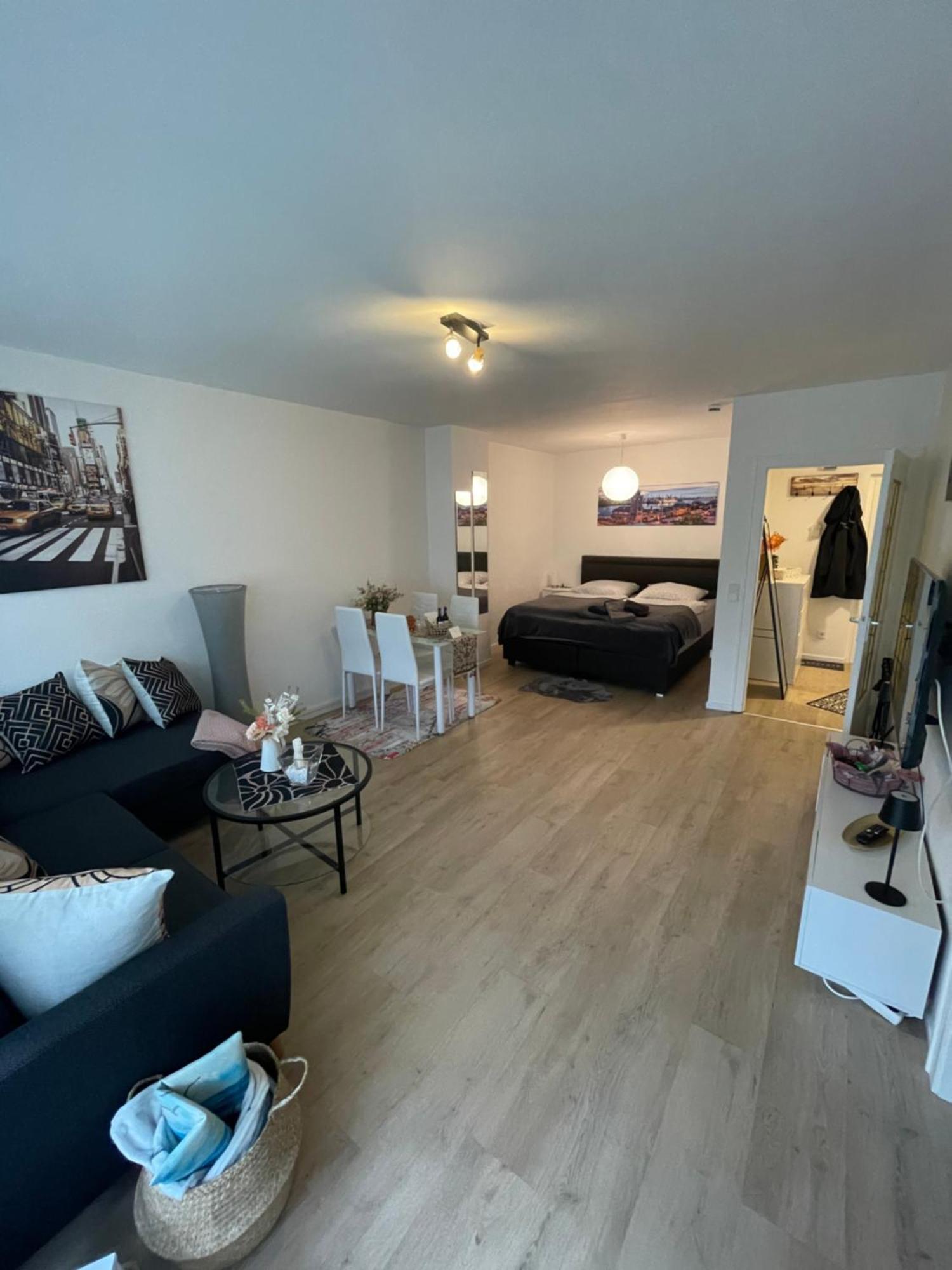 Gemuetliche, Moderne Wohnung Fuer 2-4 Personen هامبورغ المظهر الخارجي الصورة